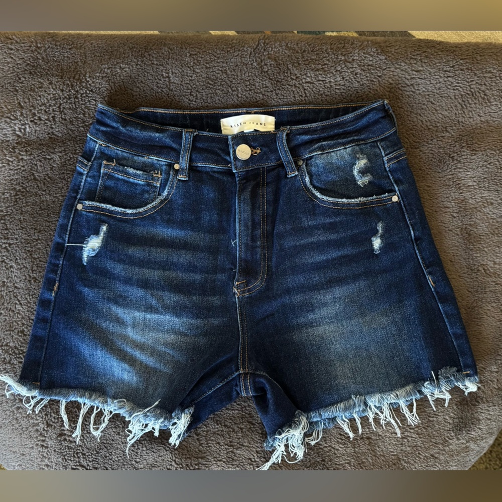 RISEN Shorts
